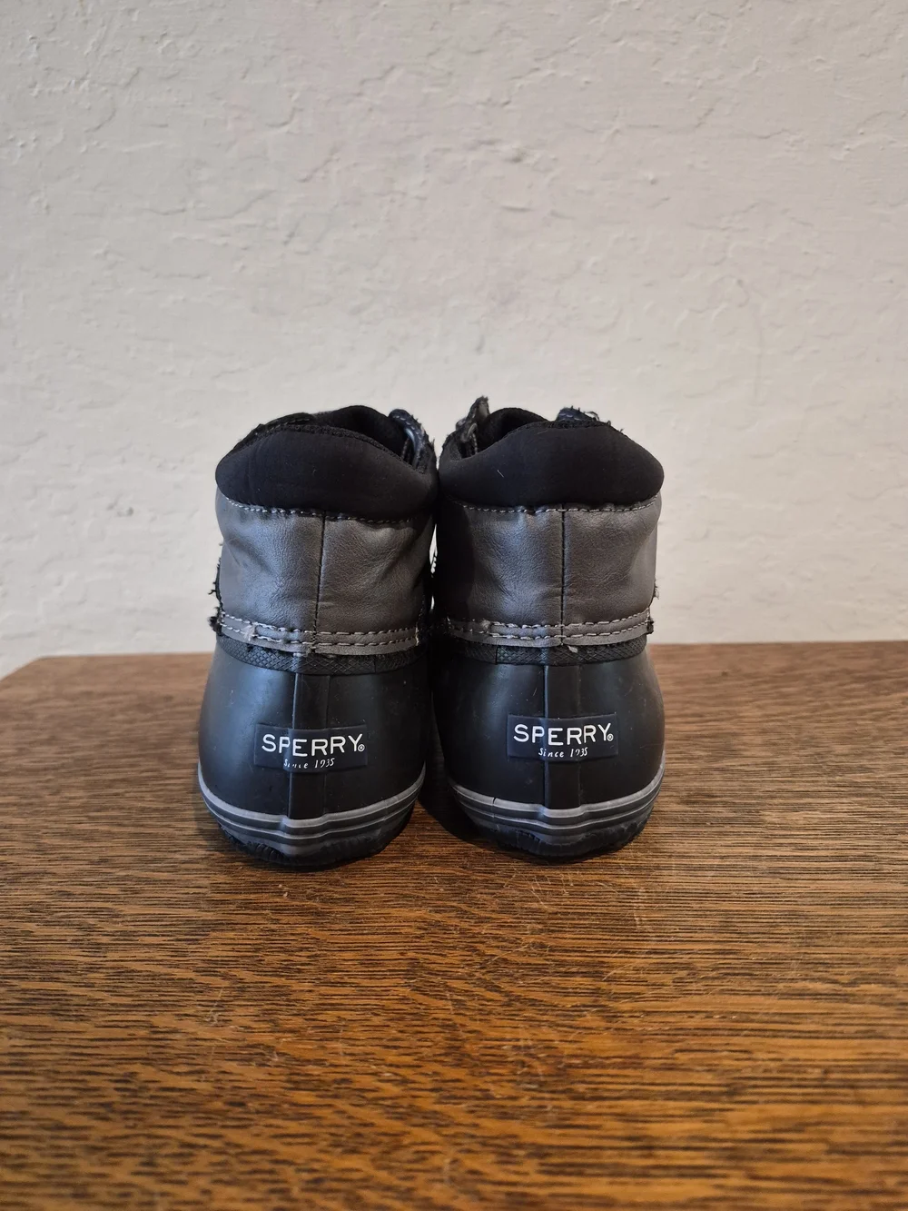 Sperry Bowline Storm Boots Boy's Size US 5M